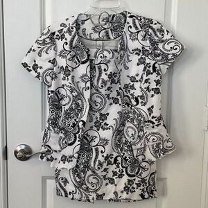 White Black House Market Paisley Floral‎ Design Suit
